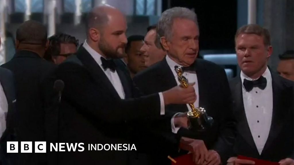 Film Terbaik Oscar | salah lop la la land sempat disebut meraih film Film Terbaik Oscar | salah lop la la land sempat disebut meraih film