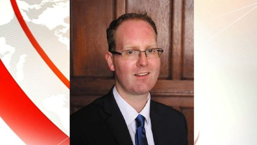 WhatsApp race row Coventry councillor resigns - BBC News