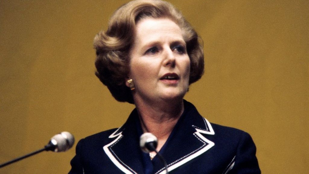 V&A denies refusing Thatcher clothes
