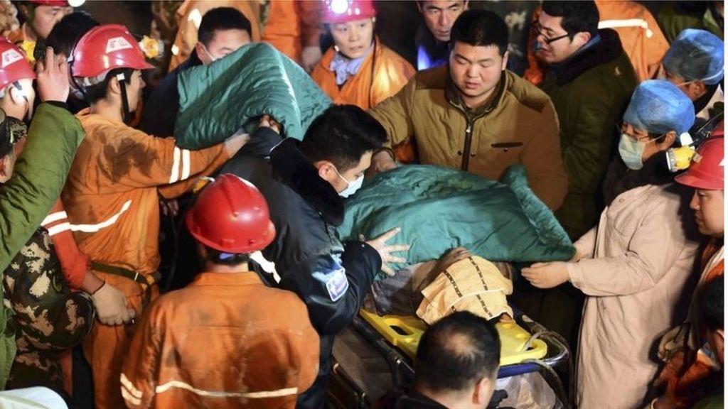 Boss of collapsed China mine kills self