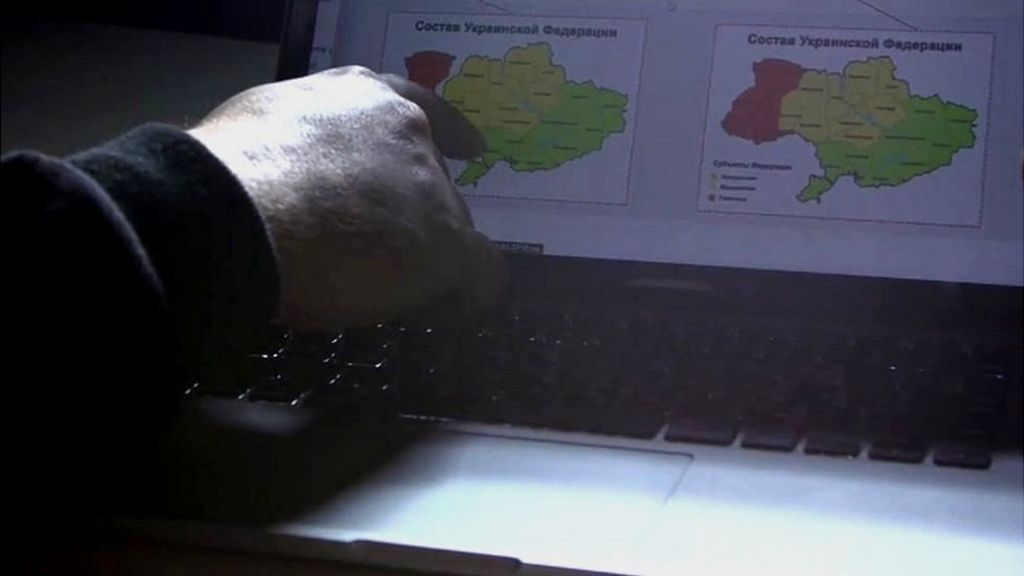 Ukraine Hackers Claim Huge Kremlin Email Breach Bbc News 