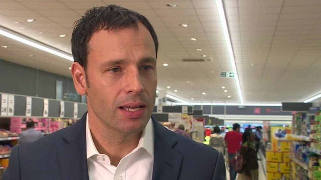 VIDEO: Lidl to pay recommended living wage