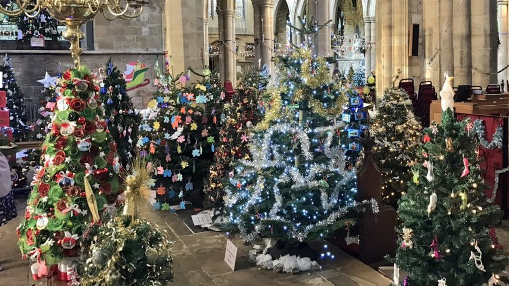 Record 1,378 Christmas trees at Melton Mowbray festival