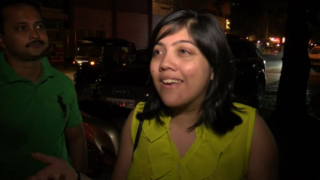 Indian banknotes change sparks worry in Mumbai