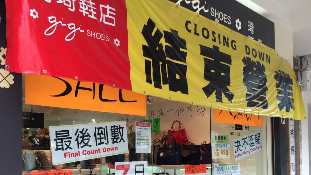 Hong Kong shoe shops losing out