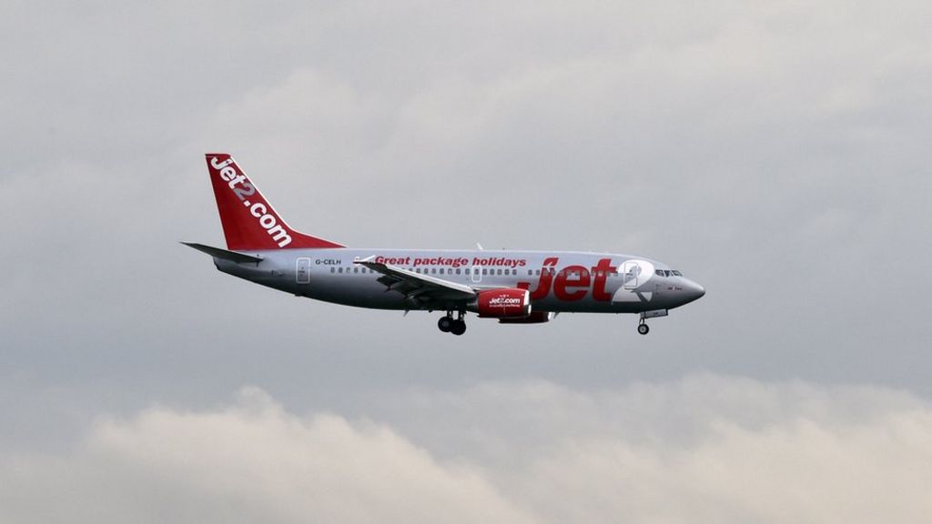 Jet2.com to create almost 1,000 new jobs