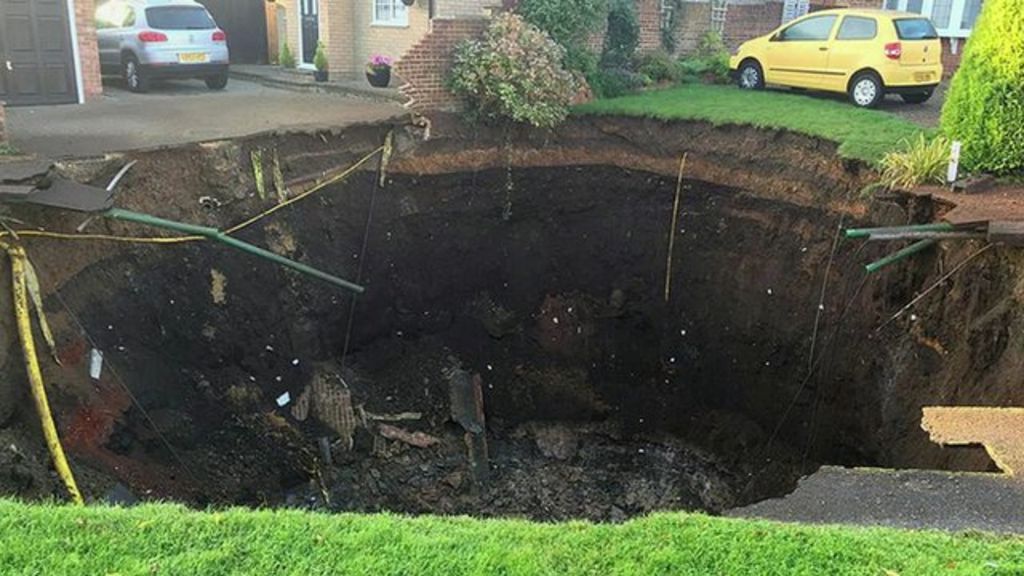 VIDEO: St Albans sinkhole 'caused by brickworks'