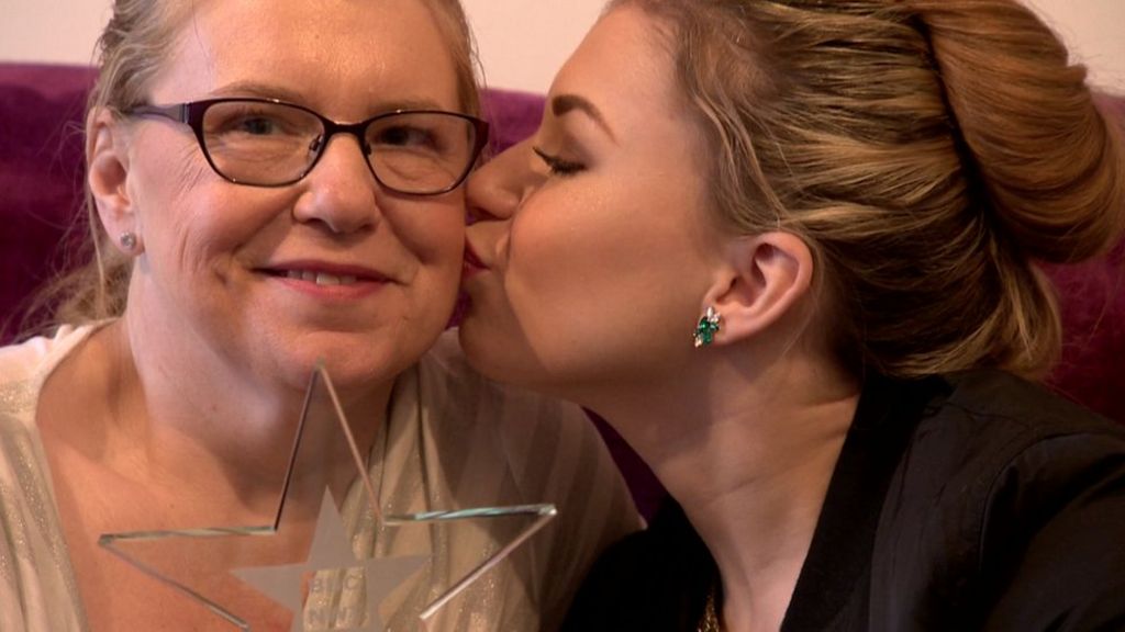 VIDEO: Alton Towers survivor honours mum