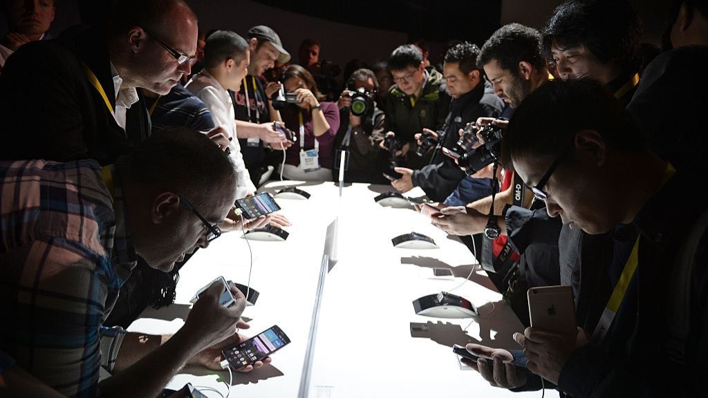 CES 2017: UK support to tech firms 'an embarrassment'