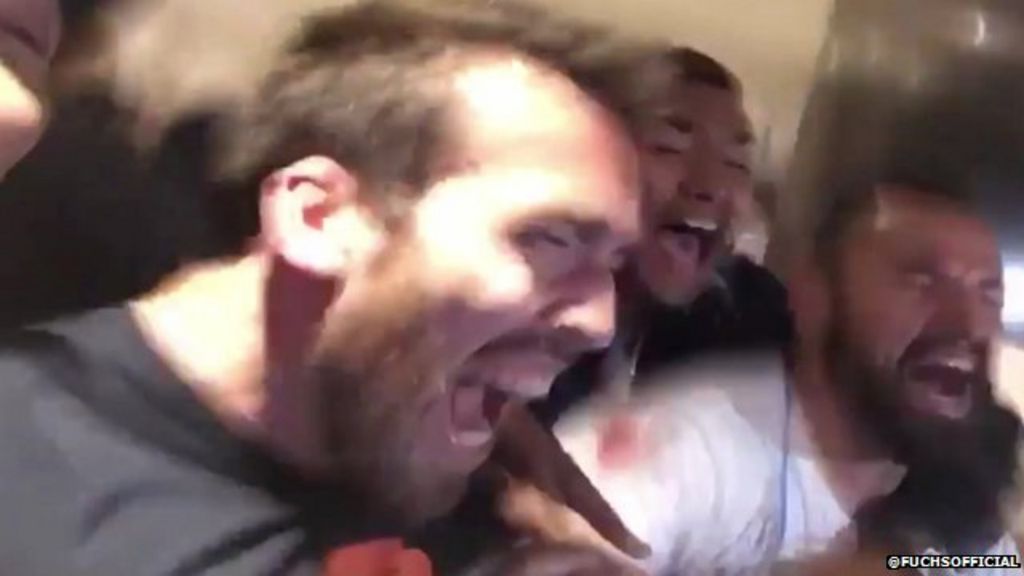 VIDEO: Leicester players celebrate title moment