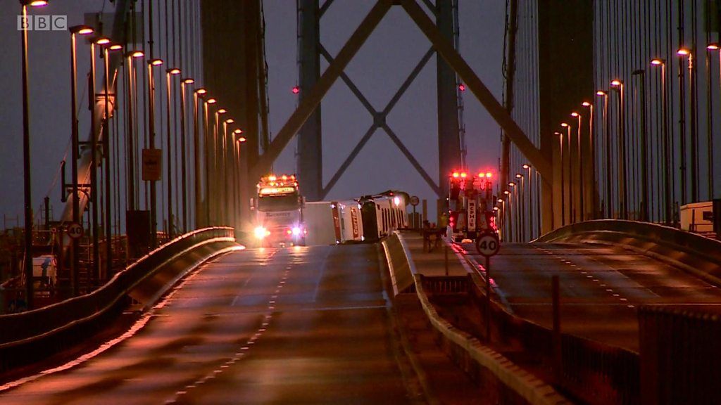 Forth Road Bridge crash raises questions over pressure on lorry drivers