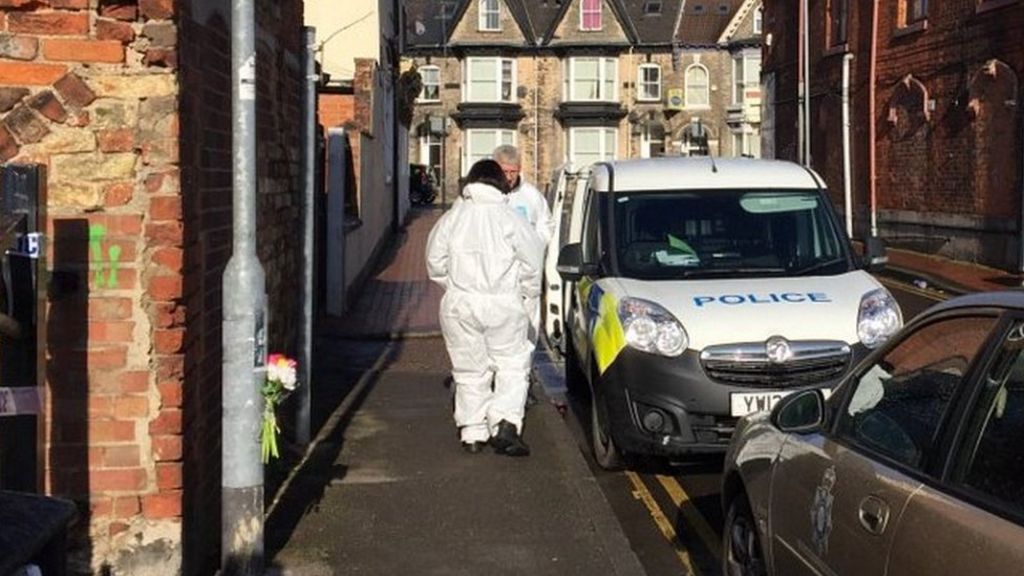 Hull murder inquiry after 'violent altercation' death BBC News