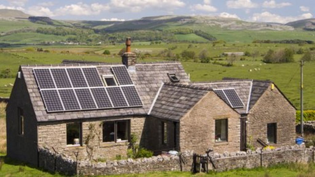 Government plans steep cuts in solar