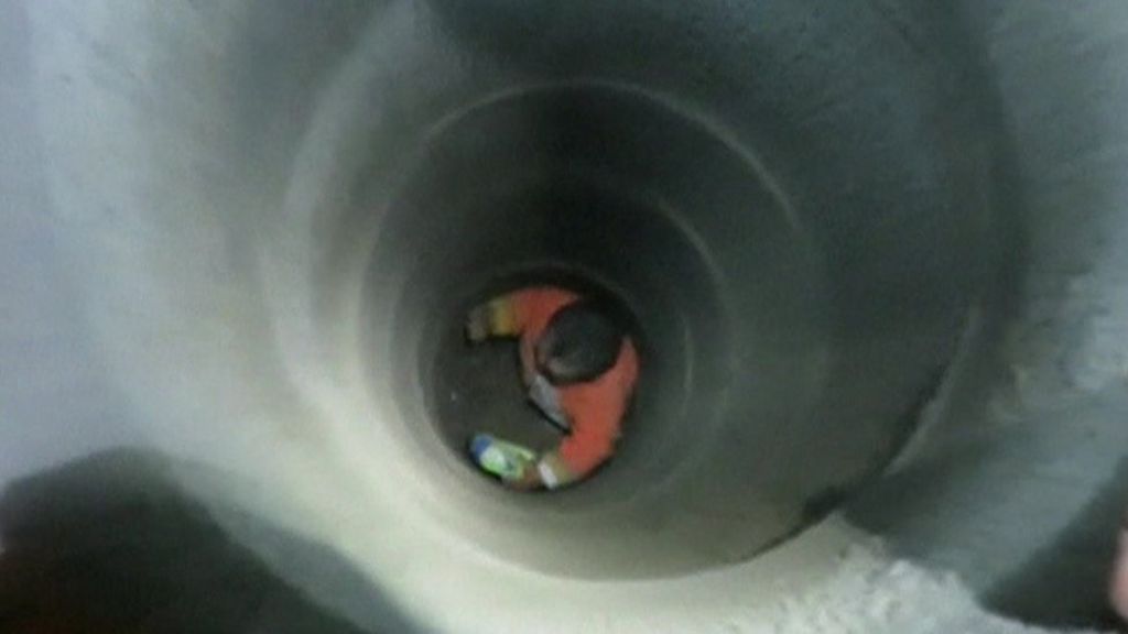 VIDEO: Child rescued from dry well in China