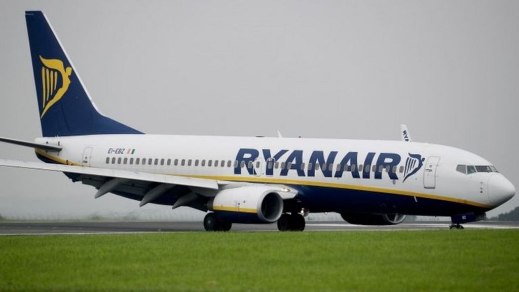 Ryanair cuts profit forecast after fall in pound