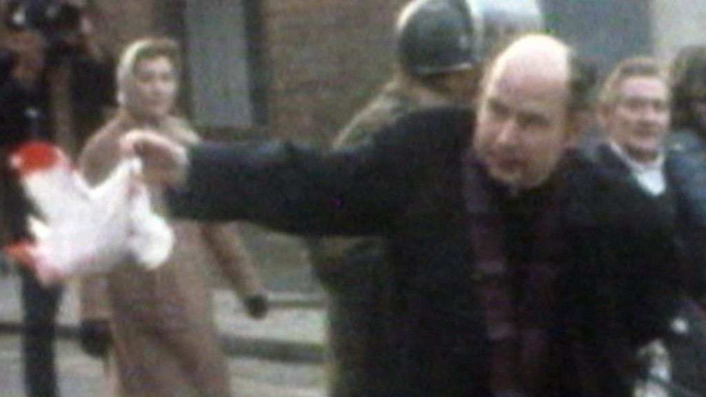 Edward Daly: The priest who waved a bloody handkerchief