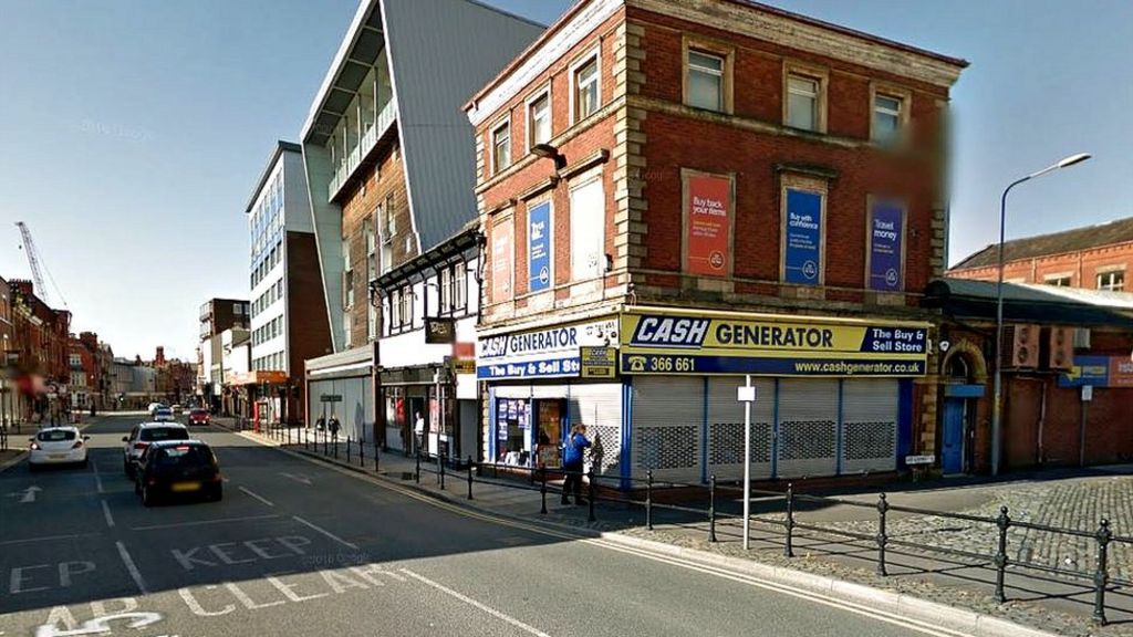 Bolton single punch attack victim 'critical' - BBC News