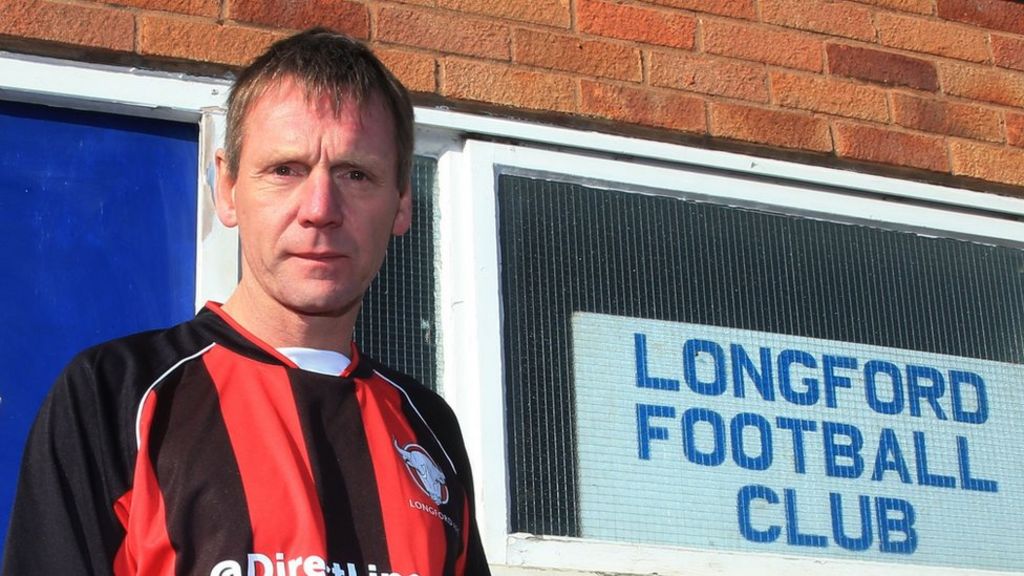 Stuart Pearce signs for 'worst team'