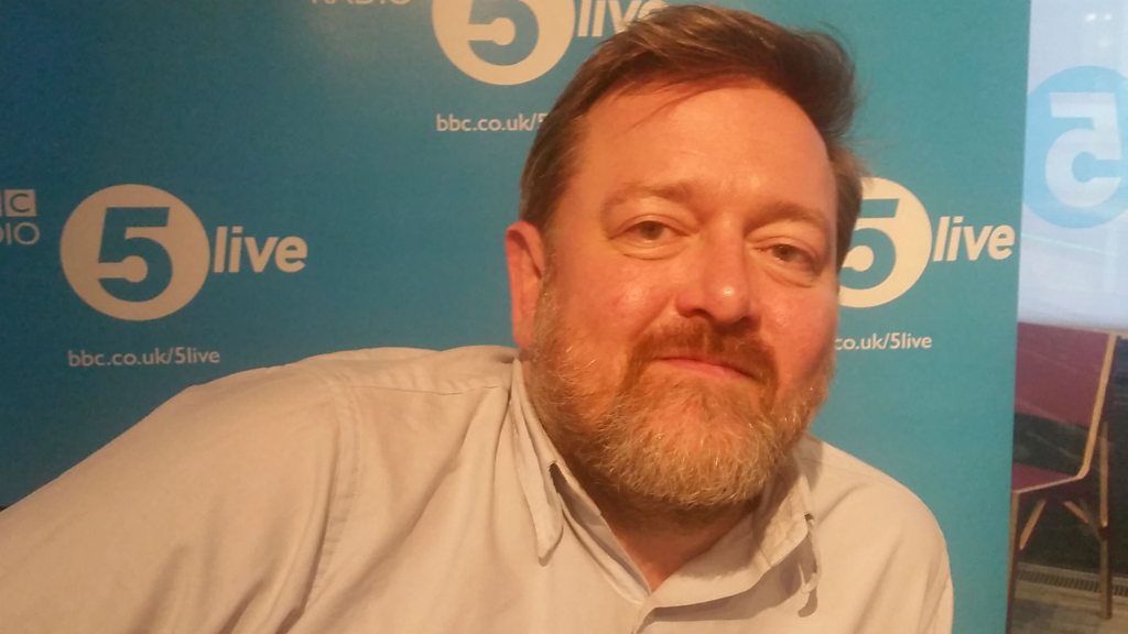 Elbow's Guy Garvey to become a dad