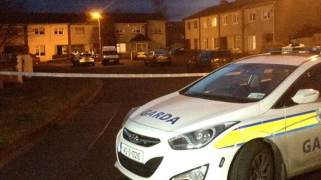 Tallaght, Dublin: Teenager arrested over Jobstown stabbing