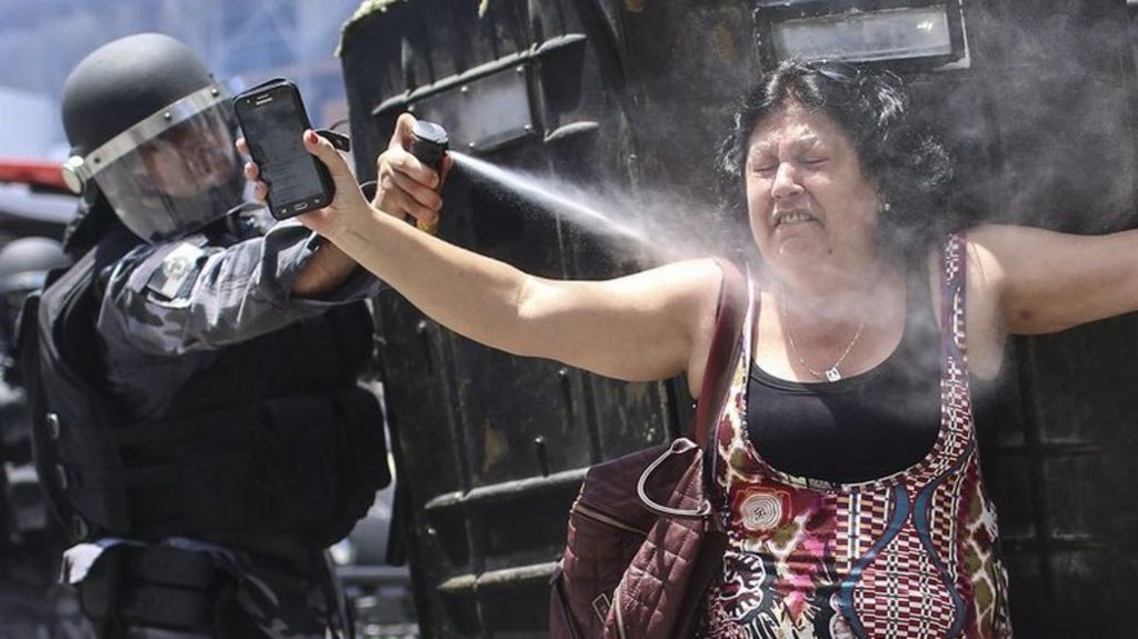 Week in pictures: 12 - 18 November 2016