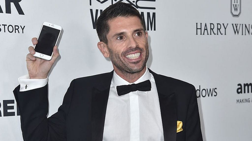 Chinese firm buys major Grindr stake