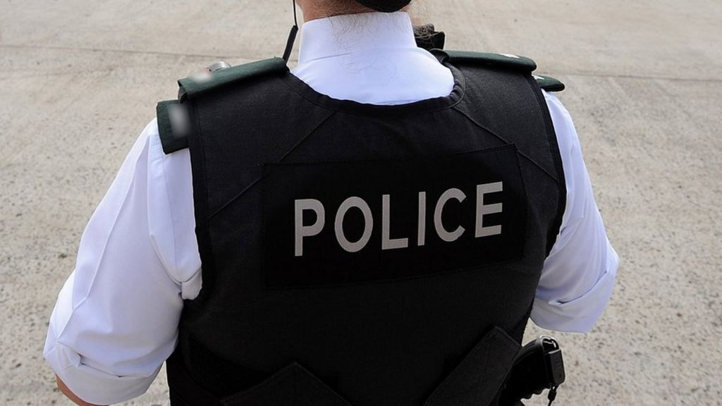 PSNI officer hurt in Newry after being knocked over by suspect