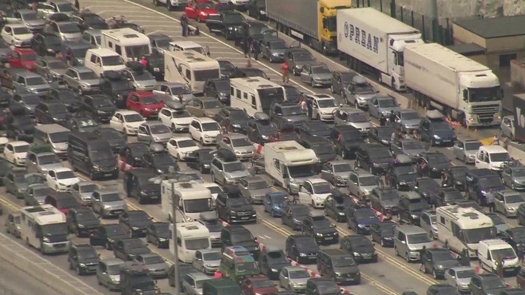 Dover port queues: 'Where are the police?