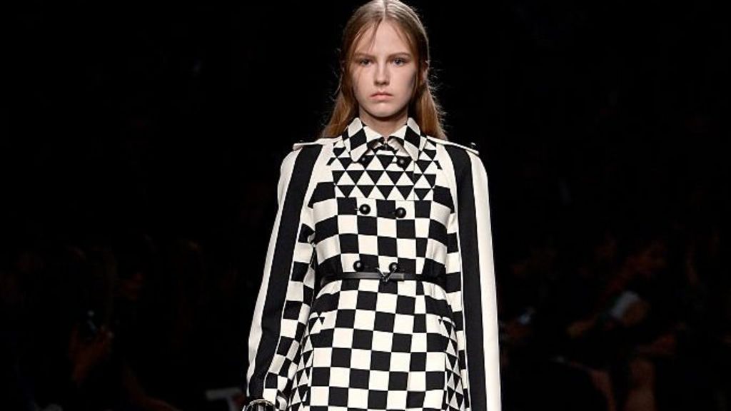 Asos confident for 2016 as sales jump by 30%