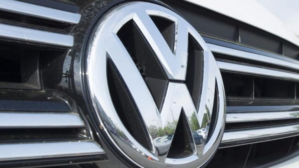 VW chiefs 'hushed up emission cheating'