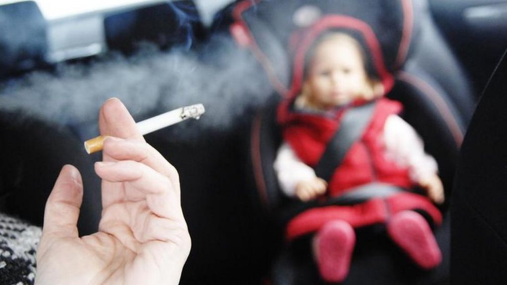 Ban on smoking in cars with children to come into force