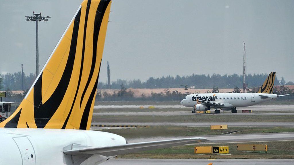 Tigerair trouble strands hundreds of tourists in Bali