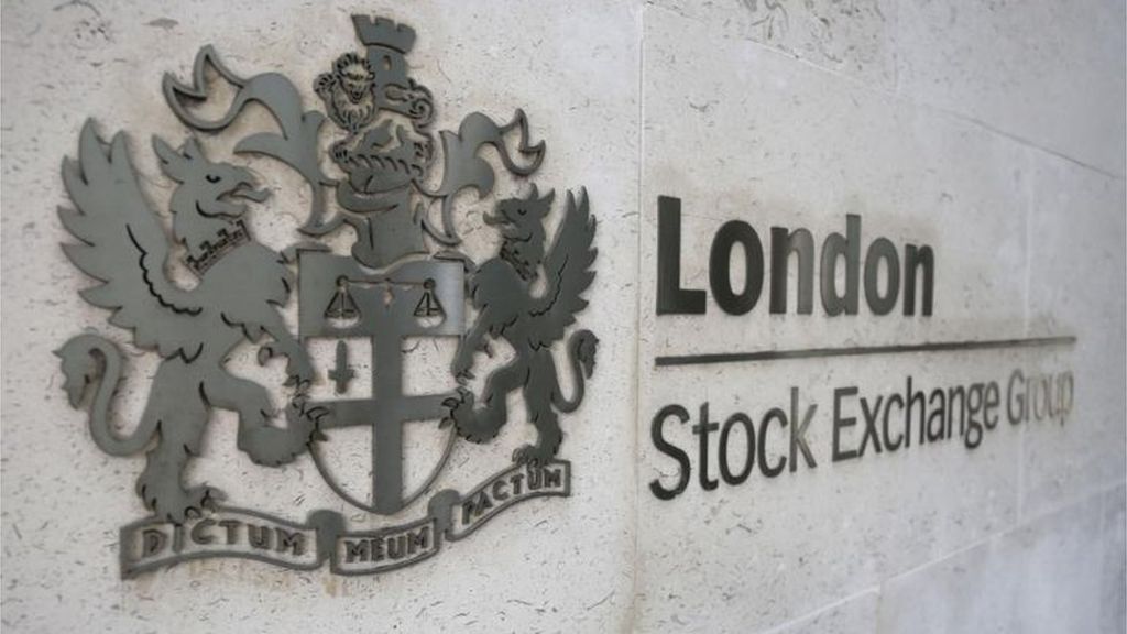 NYSE owner considers bid for LSE