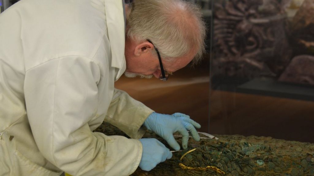 Jersey's huge Celtic hoard to see final coin removed - BBC News