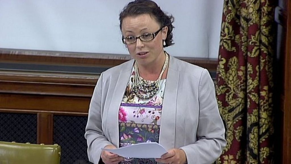 Labour's McKinnell quits shadow cabinet