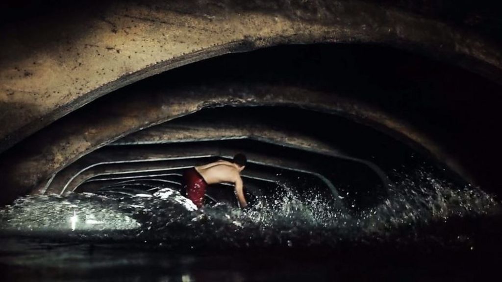 Sheffield wakeboarders tackle Victorian storm drains