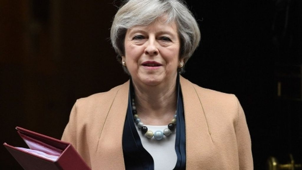 Brexit: Ministers aim to reverse Lords defeats on Monday