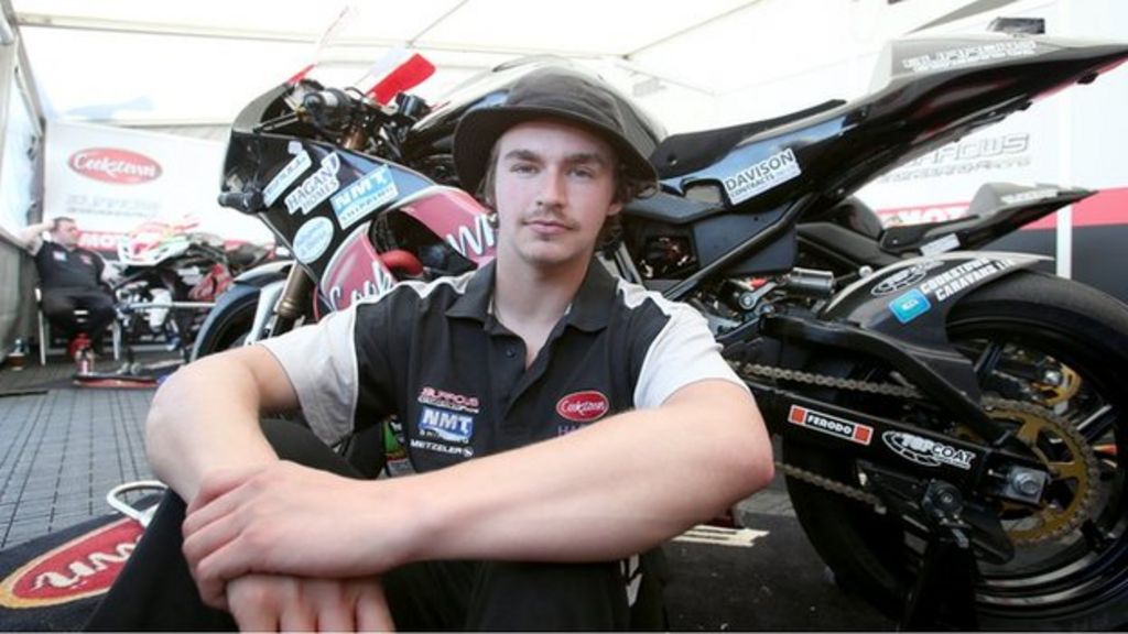Rider dies in North West 200 crash
