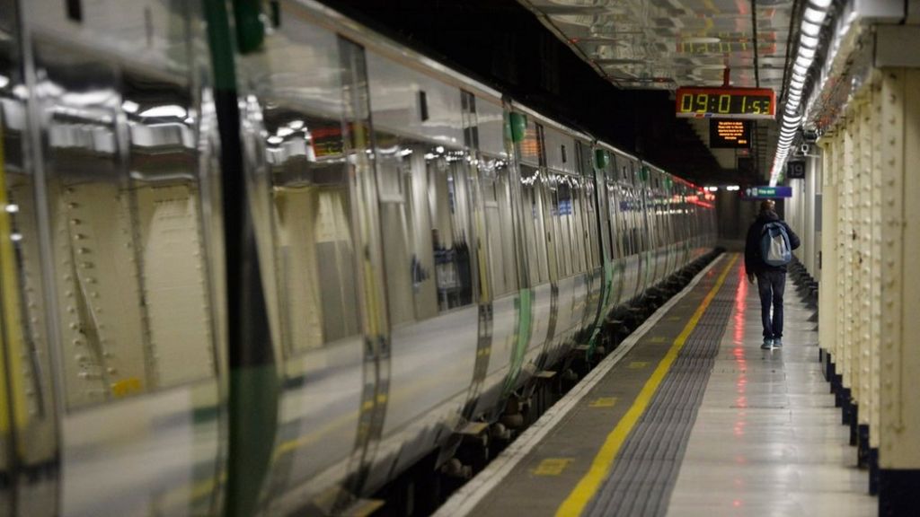 Southern rail dispute talks end with no deal