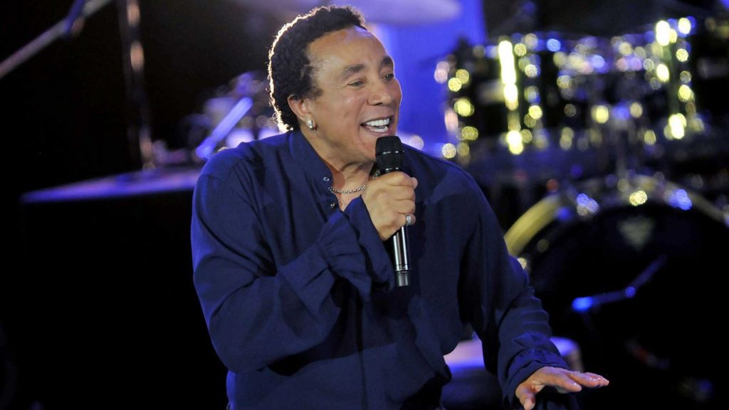 Smokey Robinson 'wrote hit in 30 minutes'