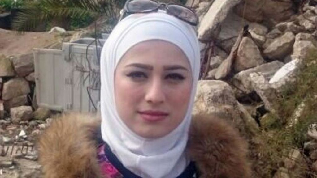 Aleppo's online student