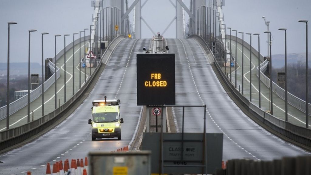 Bridge closure 'threatening firms'