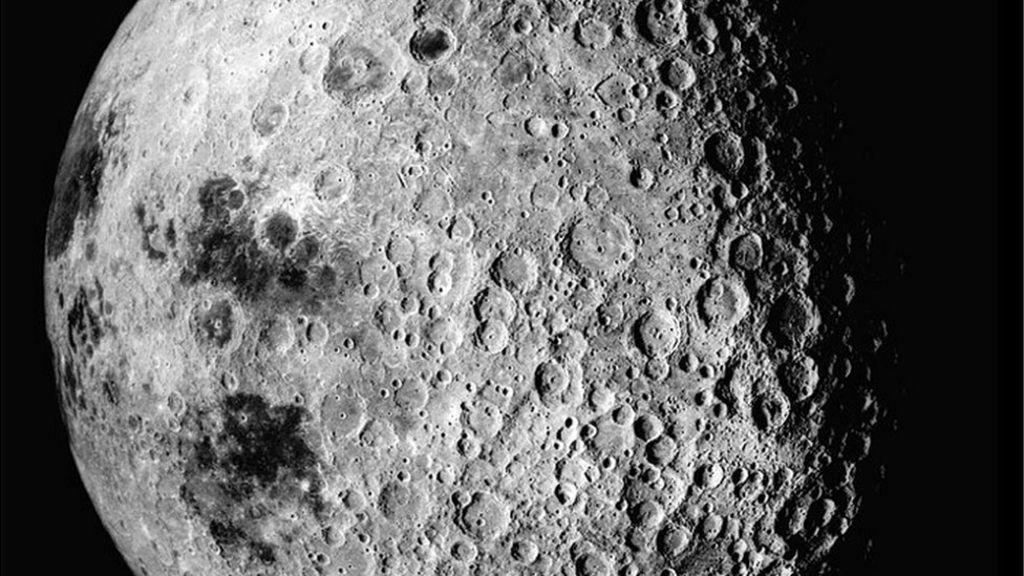 China aims for Moon's far side