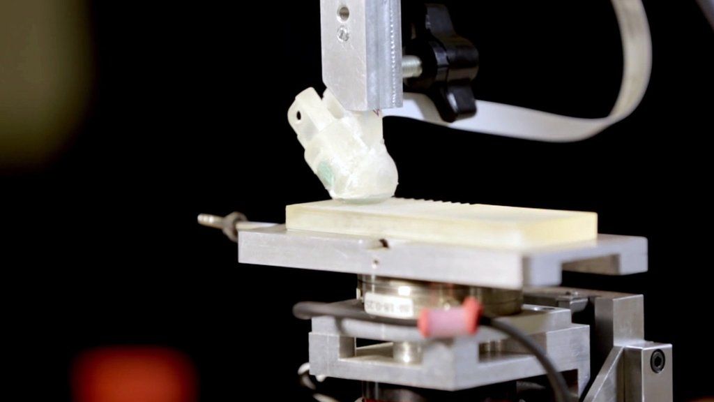 VIDEO: 'Bionic fingertip' offers feeling