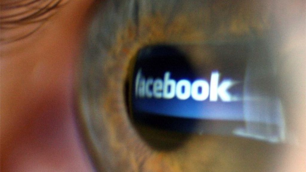 Paedophiles use Facebook to swap images