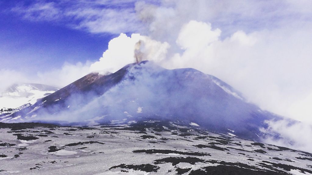 Etna escape: 'Pelted with the deadly, hot debris'