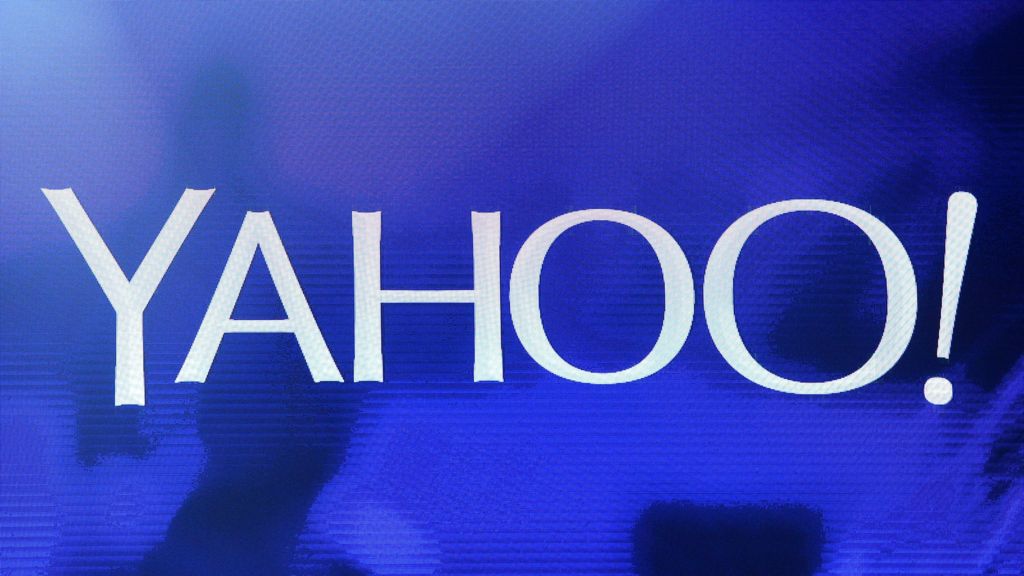 Yahoo under pressure over ivory sale