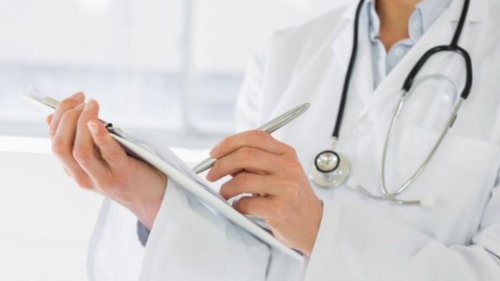 Hospital appointments: RCS warning over waiting lists