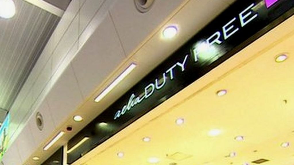 VIDEO: Airport shops told to pass on VAT savings