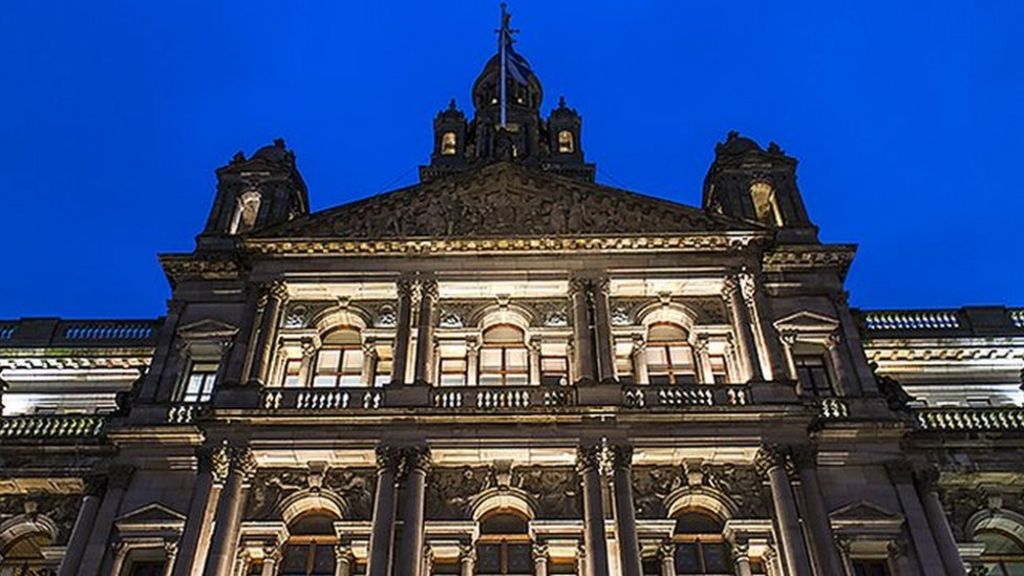 Council to cut 1,500 jobs in next year